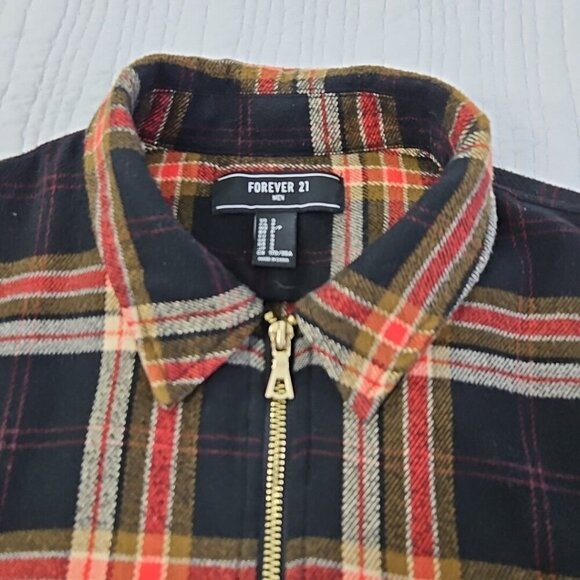 Forever 21 Man Full Zip Shacket Men's S Plaid Black Brown Long Sleeve EUC LN - Picture 5 of 15